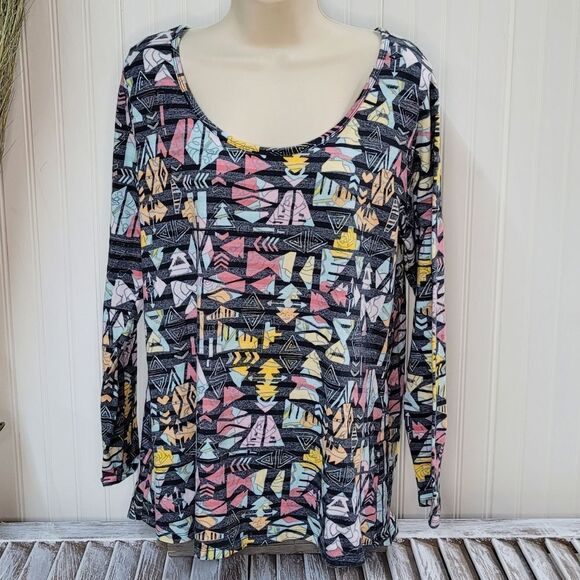 Lularoe long sleeve  - Picture 1 of 8